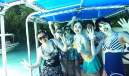 娱乐吃瓜君右上角,揭秘娱乐圈幕后故事，带你领略明星真实生活