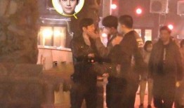 娱乐吃瓜男顶流,揭秘吃瓜男顶流的崛起之路