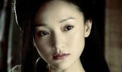 周迅吃瓜吃到自己头上娱乐天空,吃瓜吃到自己头上，娱乐天空再掀波澜