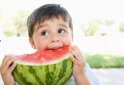 娱乐吃瓜简介怎么写好看,揭秘明星幕后那些事儿